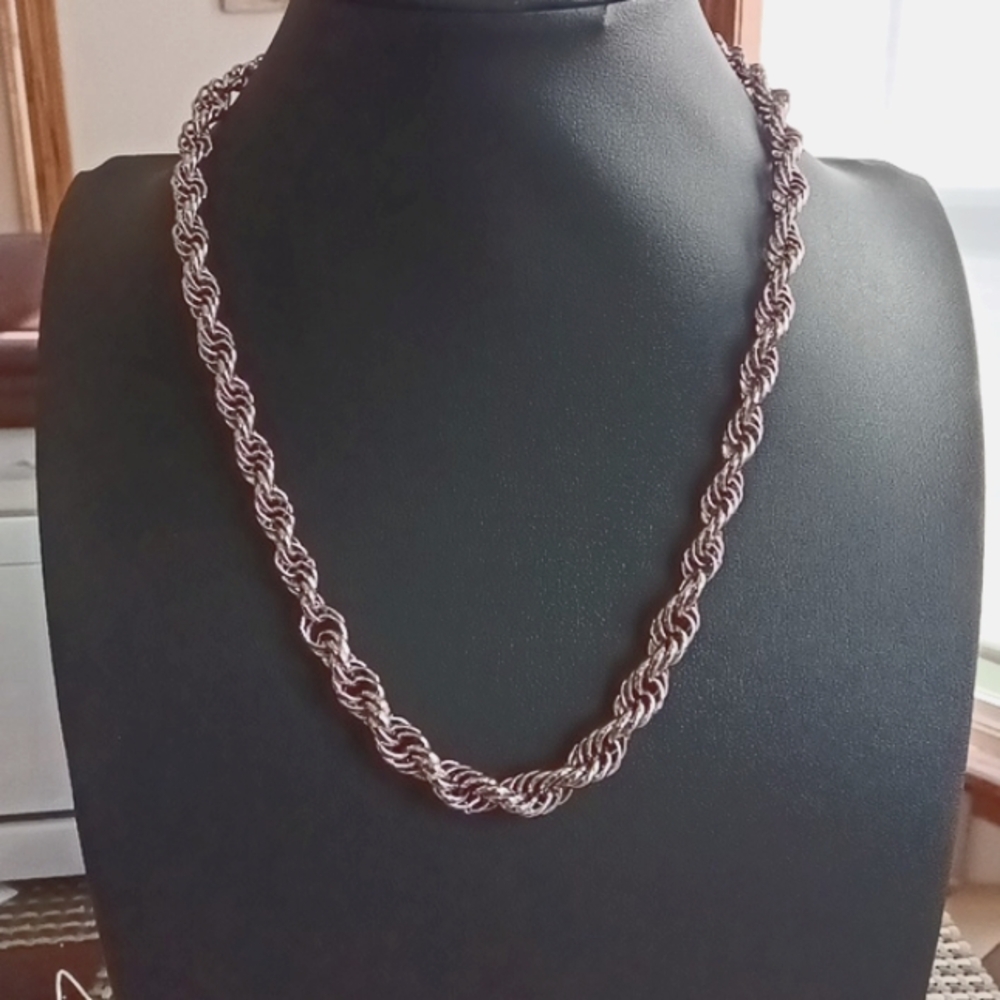 142. SILVER ROPE CHAIN 8.5"